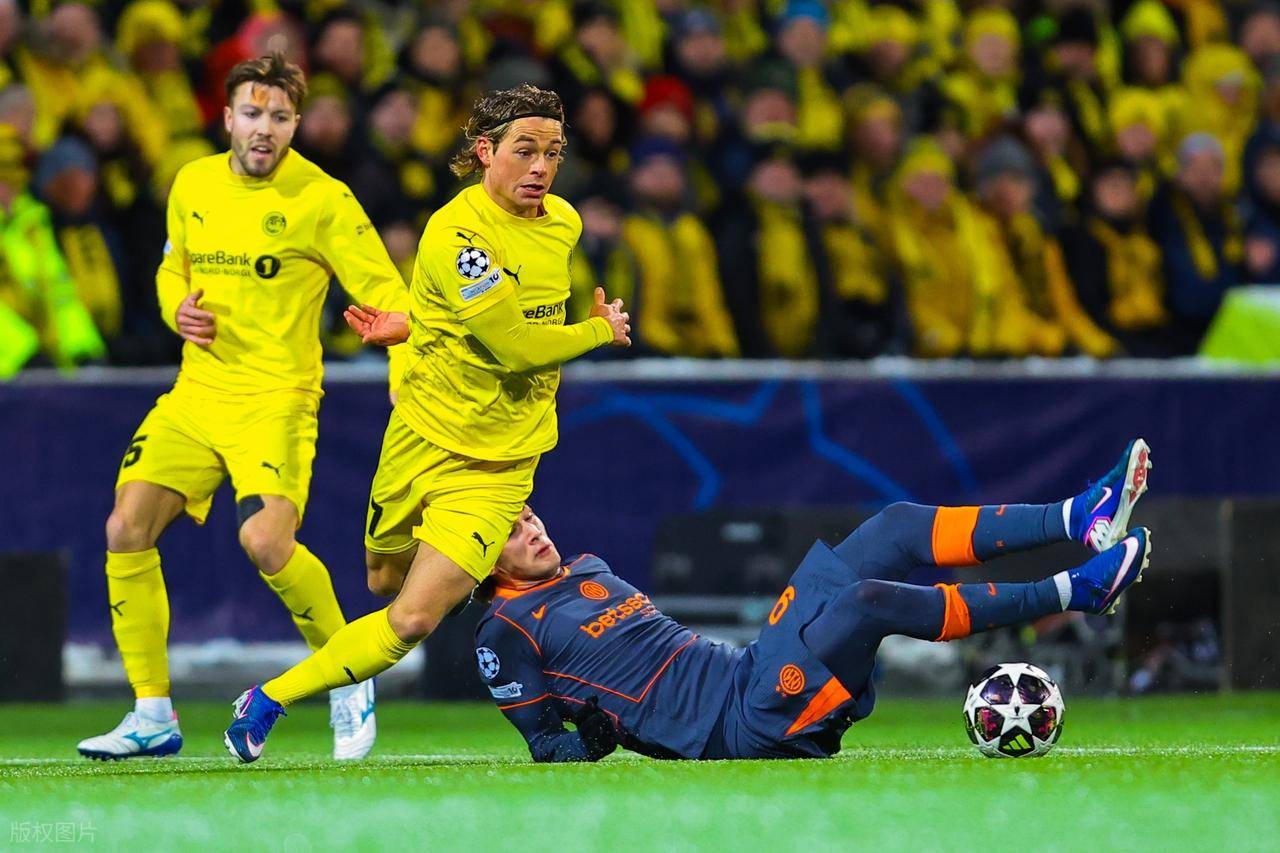 皇冠体育官网-马德里竞技防线松动备战欧冠多特蒙德围绕欧超杯扳平良机，今夜波尔图临场应变看傻球迷(多特蒙德对阵科隆科隆挑射妙传)